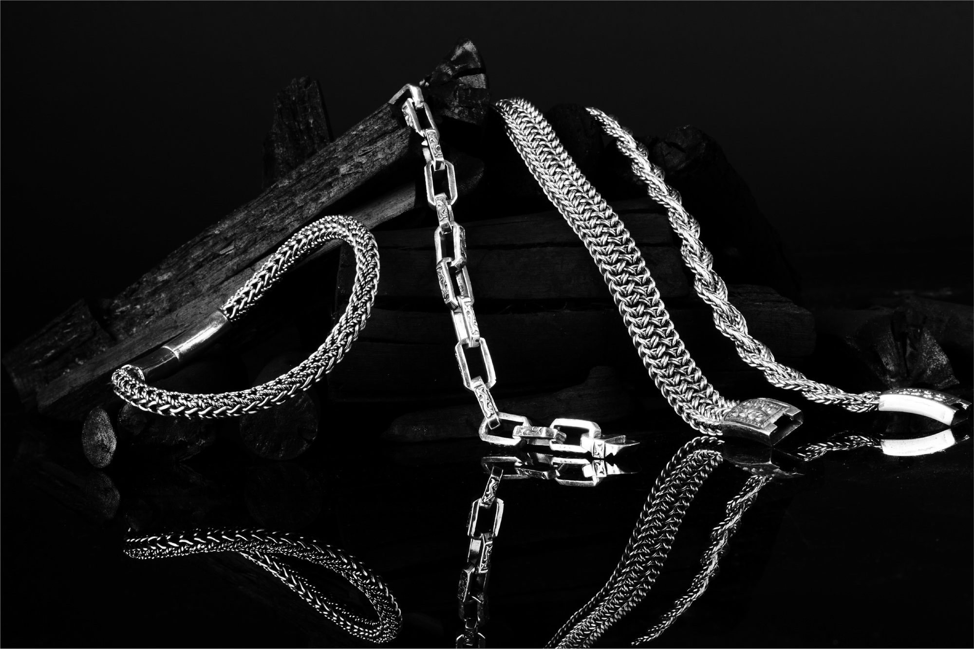 Sterling Silver Bracelets for Men That Represent Refined Style