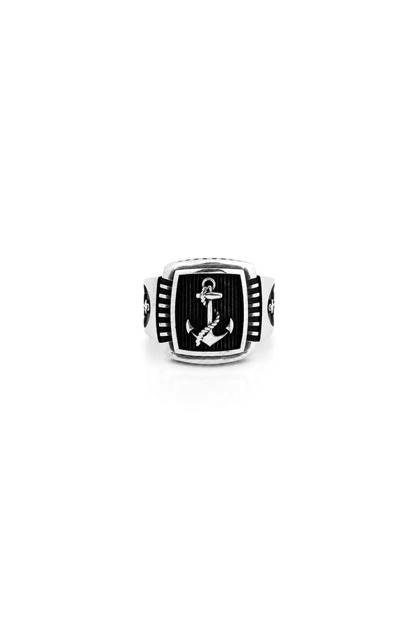 Anchor Ridge Men’s Silver Ring