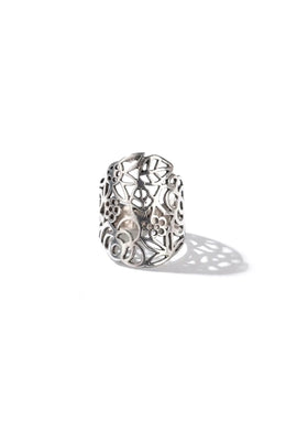 Philia Silver Ring