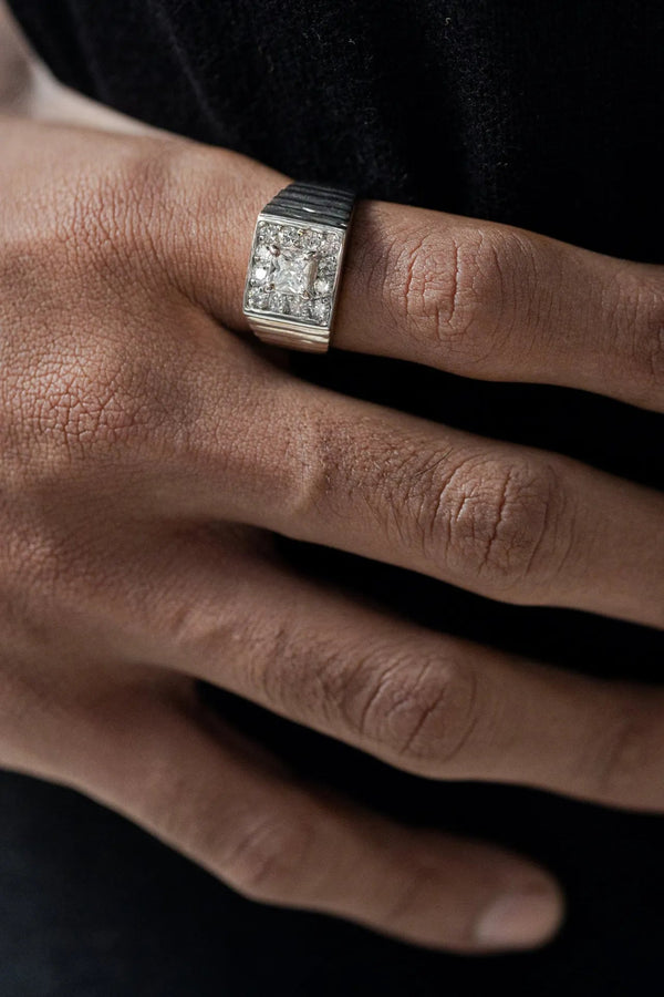 Costello Men’s Silver Ring Parman