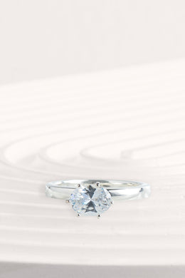 Crysea Silver ring