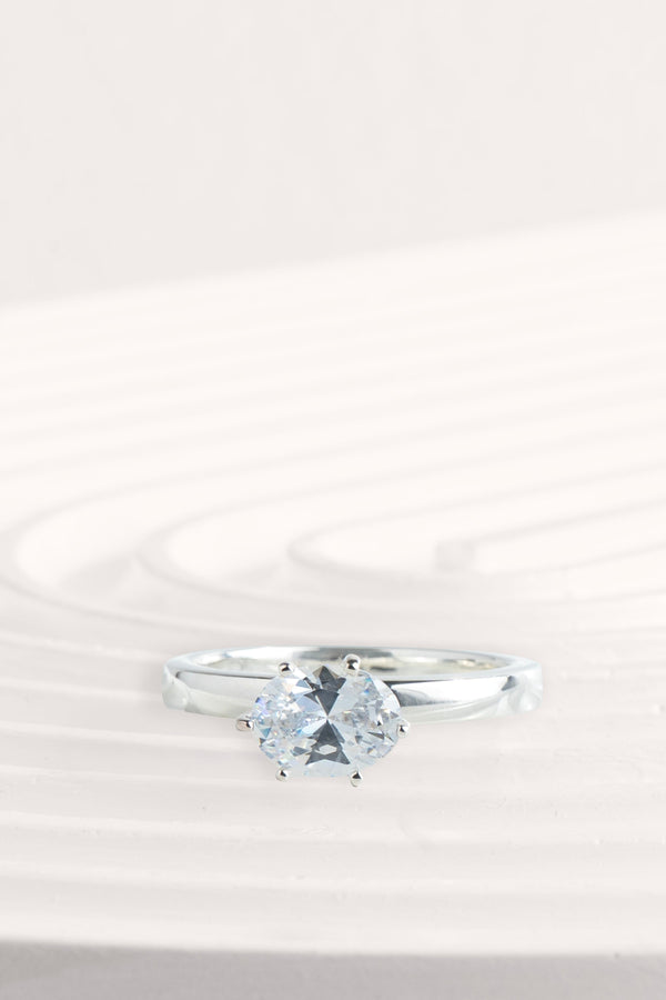 Crysea Silver ring