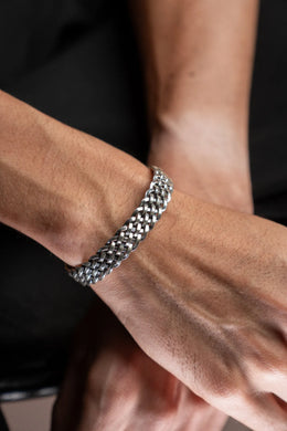 Zephyr Men’s Silver Kada