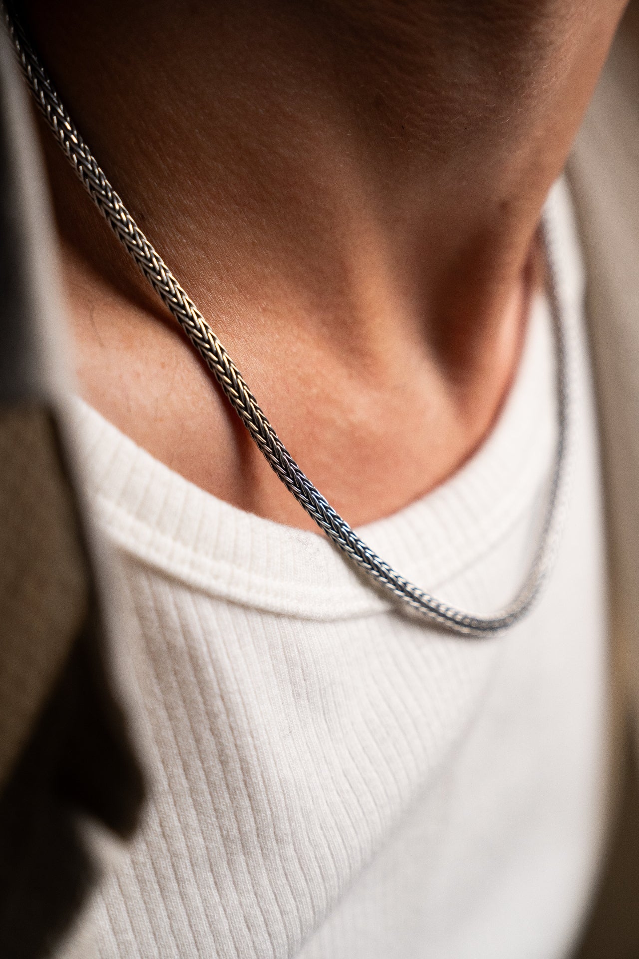 silver neck chain for men