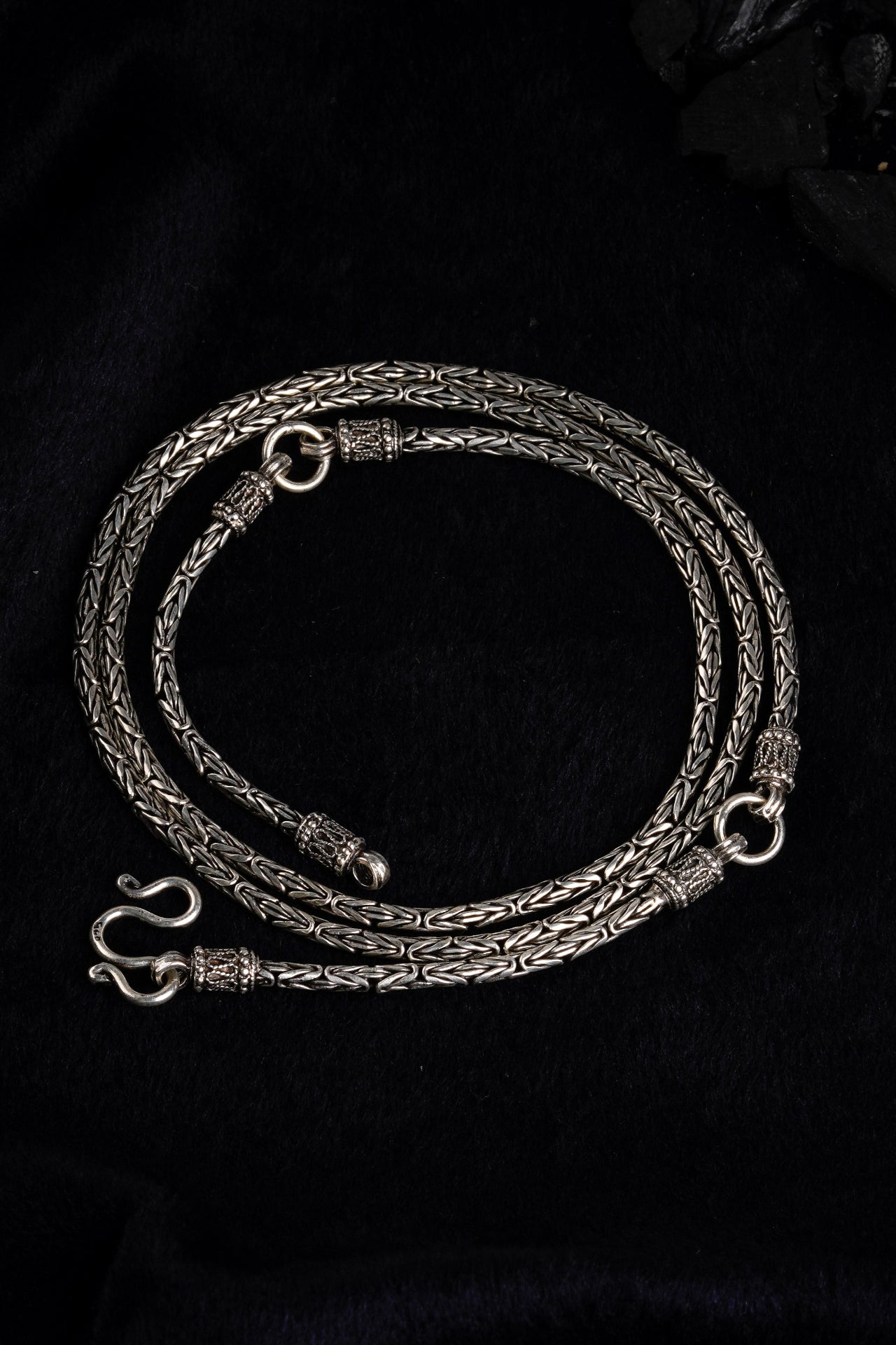 silver neck chain for men