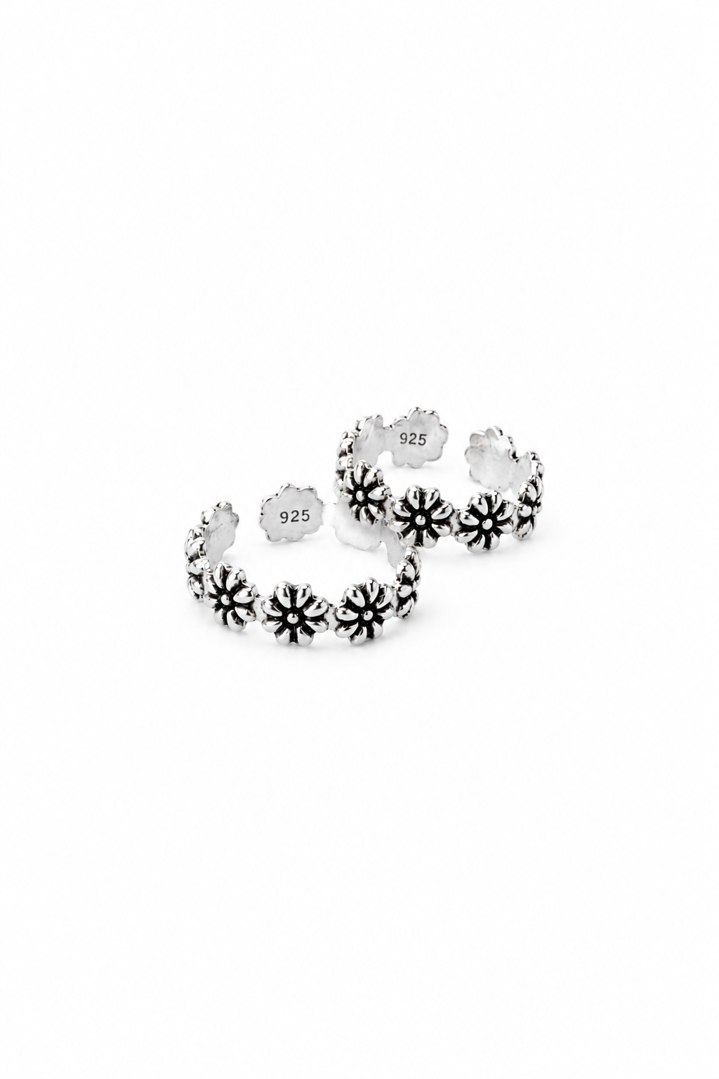 TOE RINGS