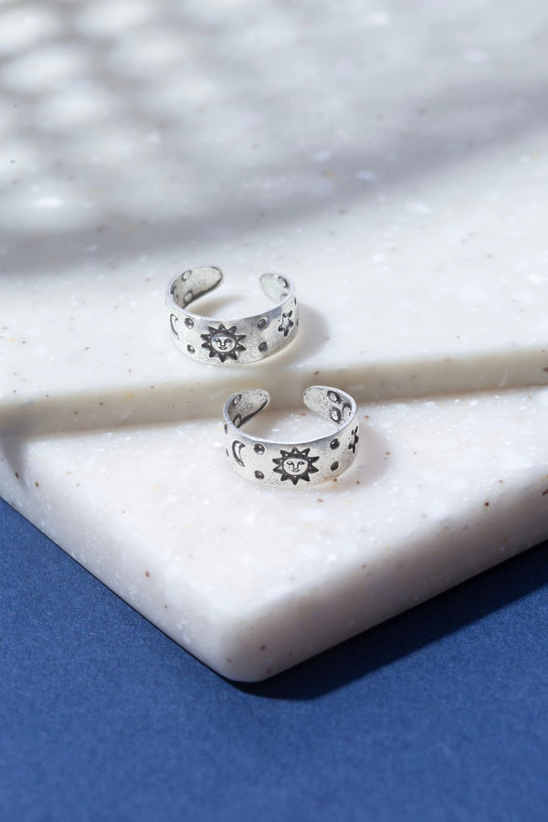 Lunar Radiance Silver Toe Ring