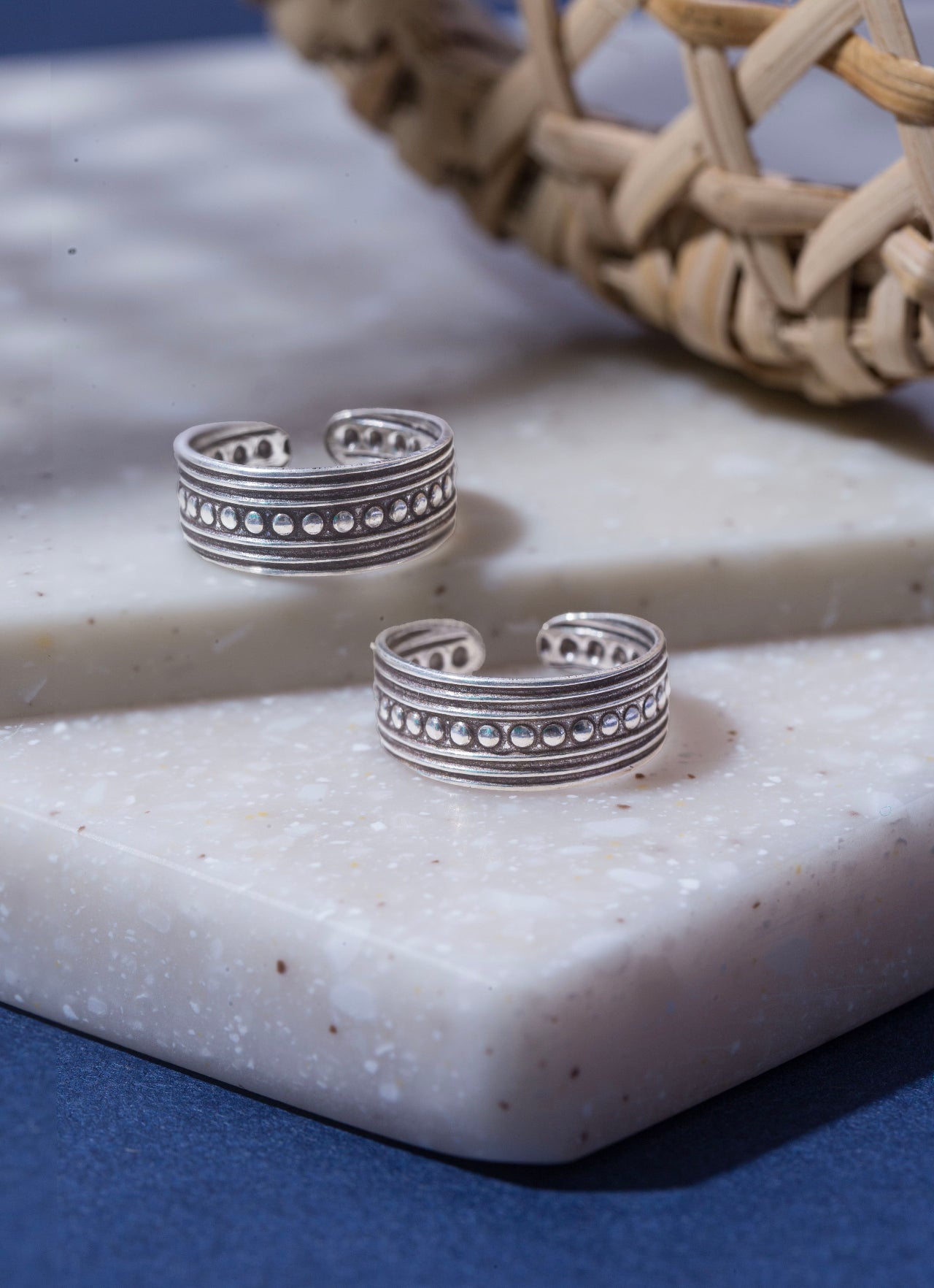 silver toe ring for women