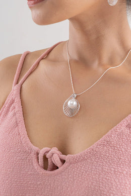 Ava Pearl Silver Pendant Parman