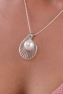 Ava Pearl Silver Pendant Parman