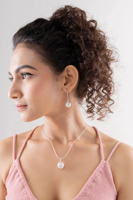 Regina Pearl Silver Pendant Parman